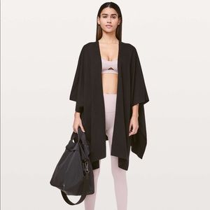 NWT Lululemon Free to Coast Wrap SOLD OUT $118